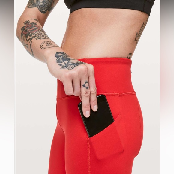 Lululemon Pace Rival Crop *Full-On Luxtreme 22" - Picture 6 of 16